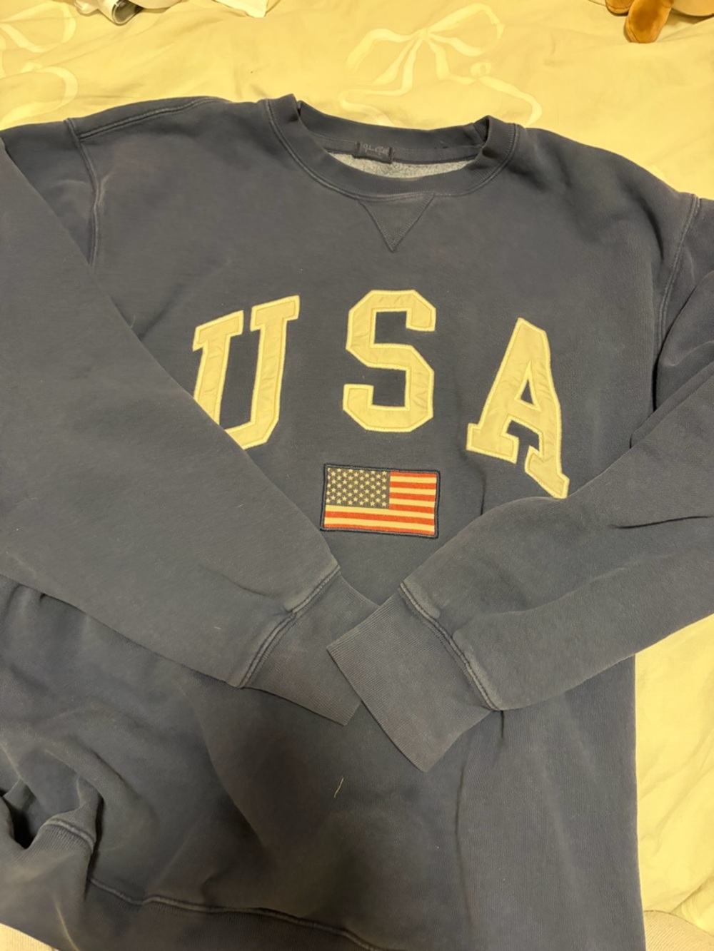 Brandy Melville USA sweatshirt
